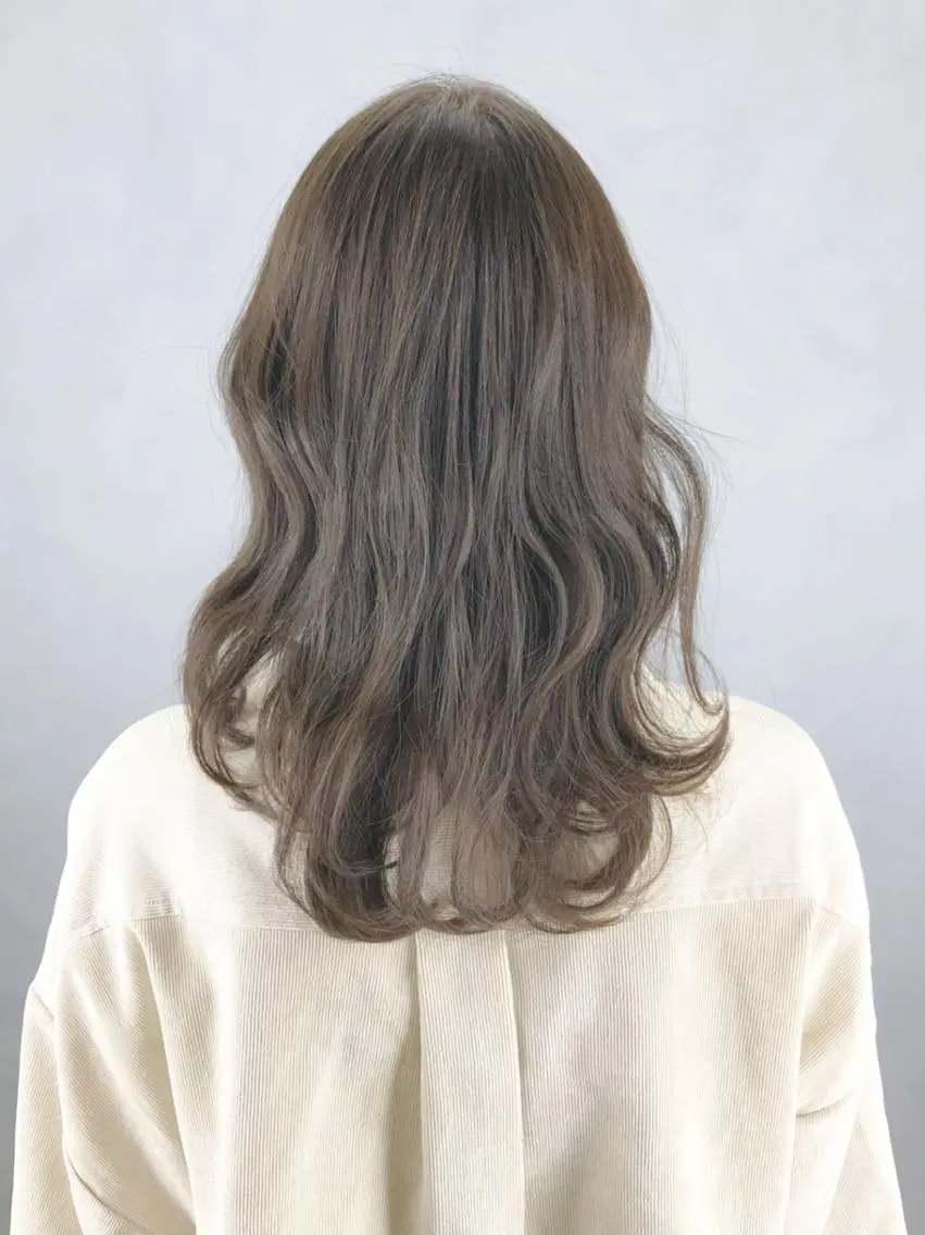 ミディアム カラー パーマ ヘアアレンジ ベージュカラー ITbyALBUM 中野店のヘアスタイル