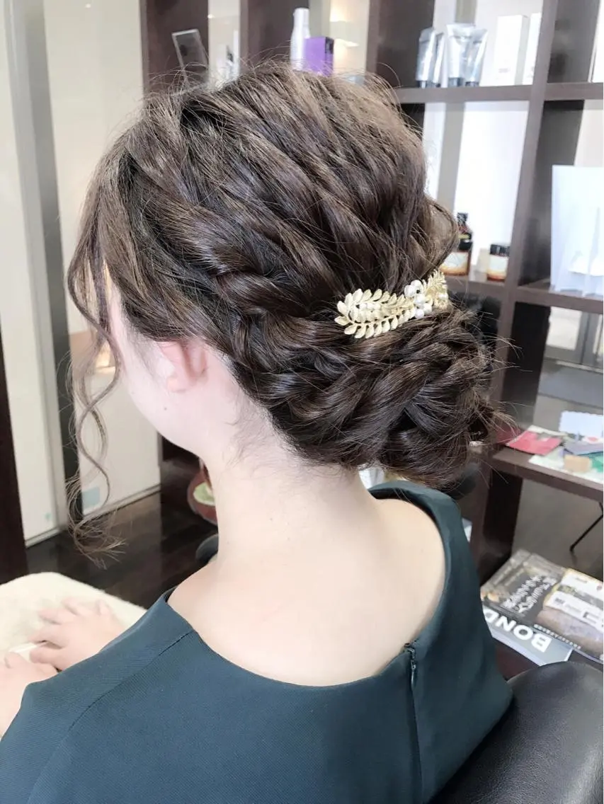 セミロング ヘアアレンジ 結婚式・ブライダル 沢田 瞳のヘアスタイル
