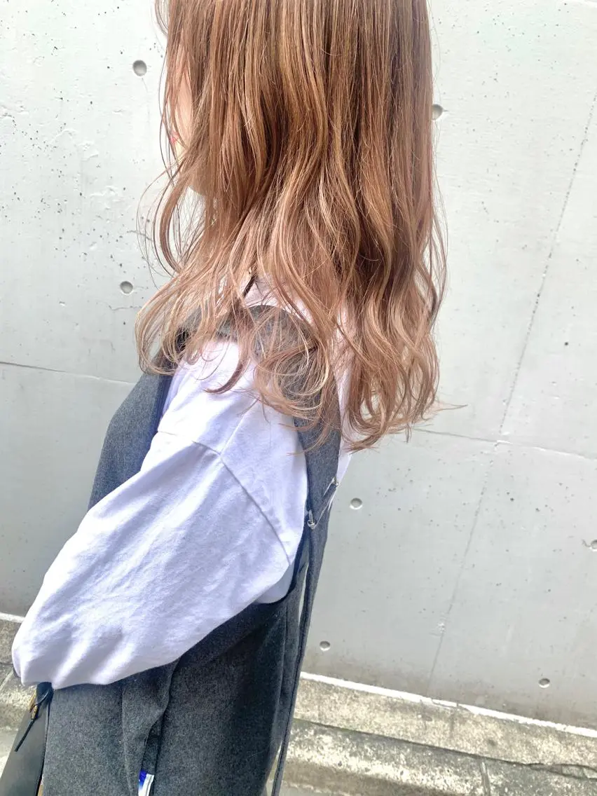 ロング カラー leben serikaのヘアスタイル