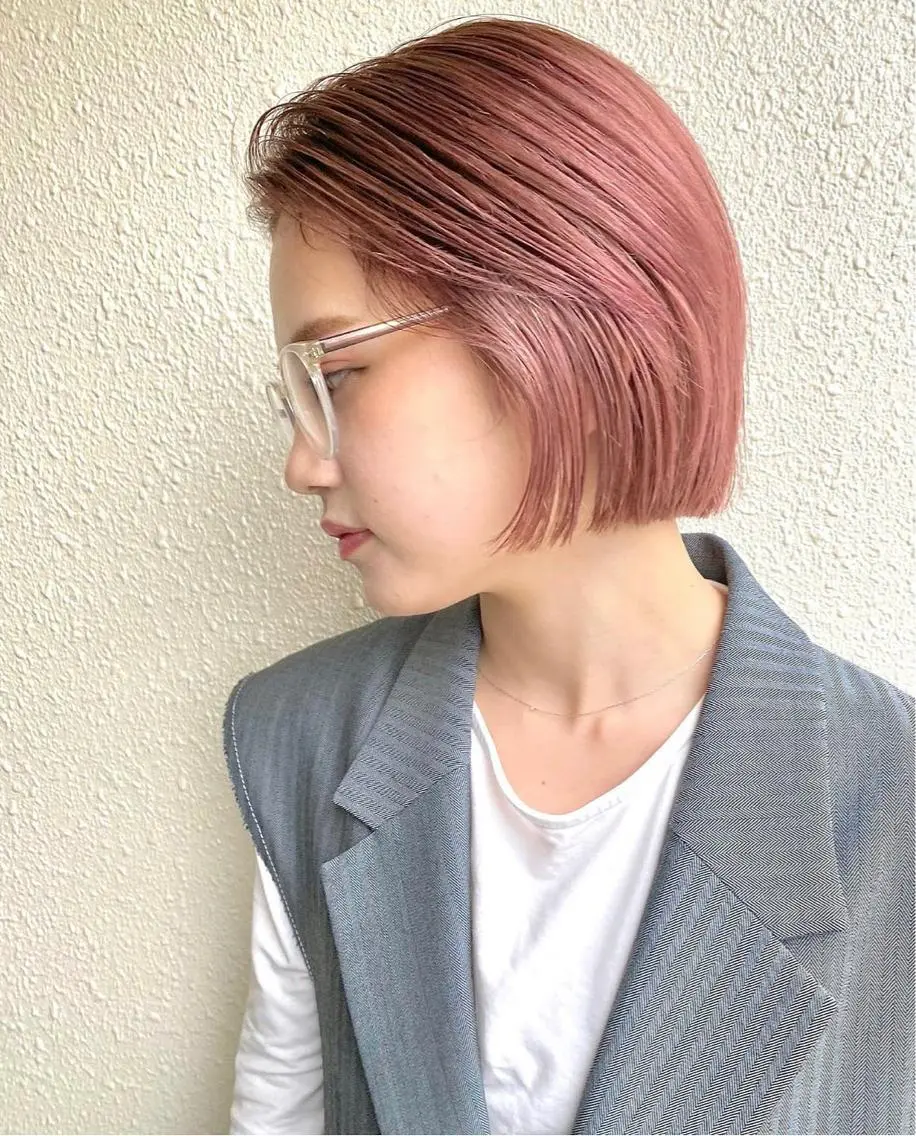 ショート カラー ラベンダーカラー ピンクカラー ピンクラベンダー ボブ iLi 《イリ》のヘアスタイル