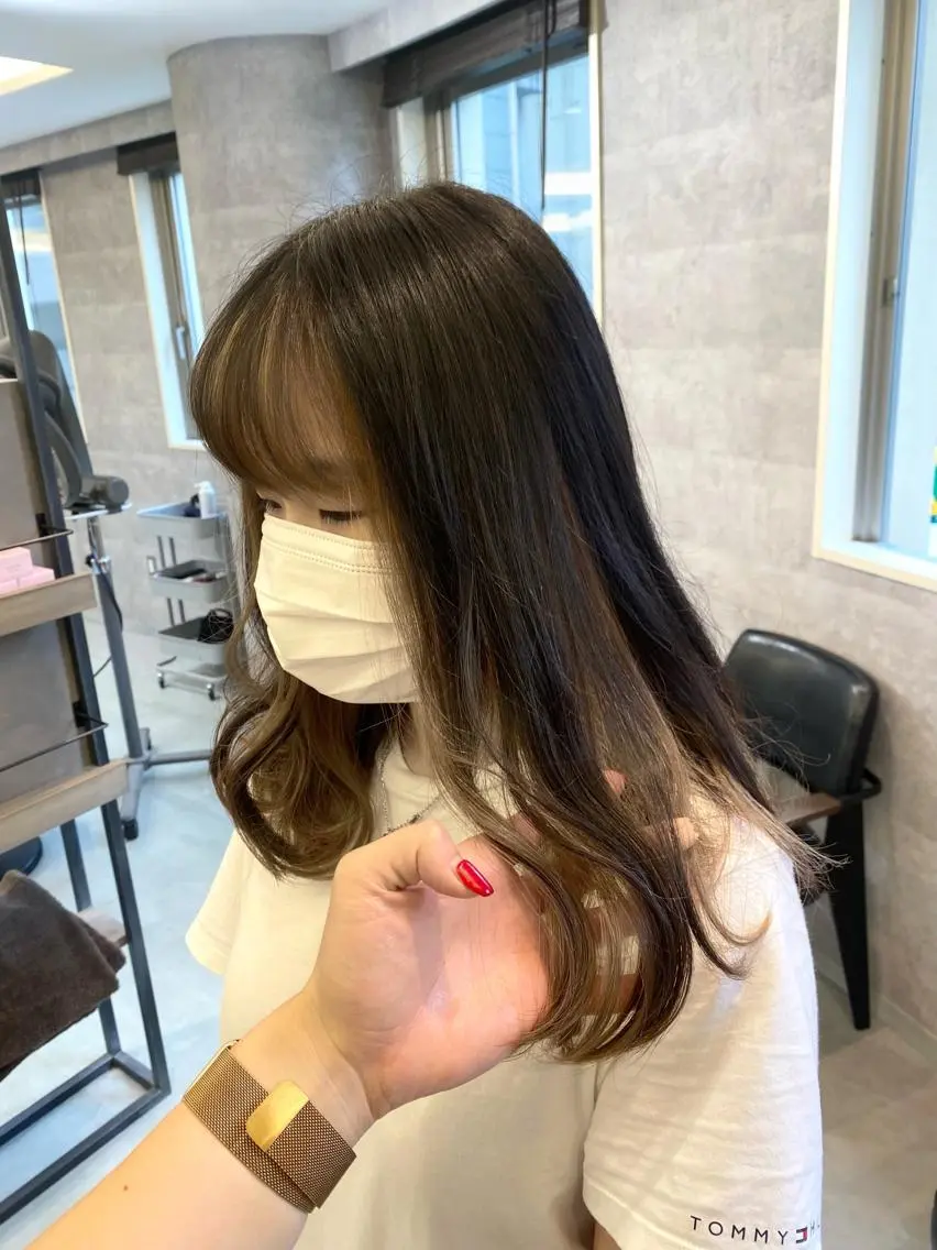 ミディアム カラー ハイトーン特化サロン 🍑momo🍑のヘアスタイル