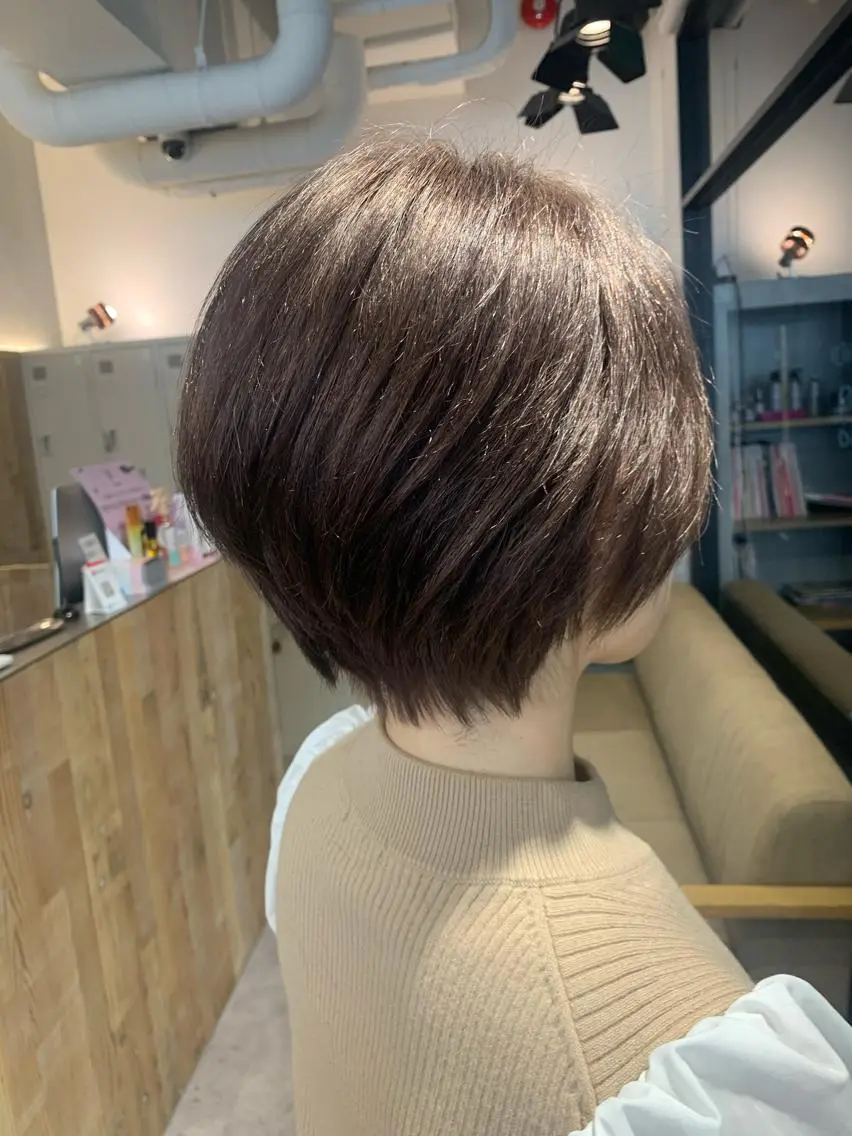 ショート カラー 丸みショート 透明感カラー ショートヘア 🌻【ショート特化 美容師】いつき🌻のヘアスタイル