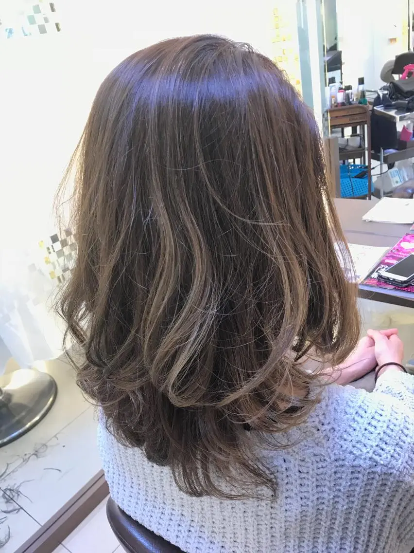 ミディアム ヘアカラー 髪質改善縮毛矯正/暖 色カラー/ウエダカナのヘアスタイル