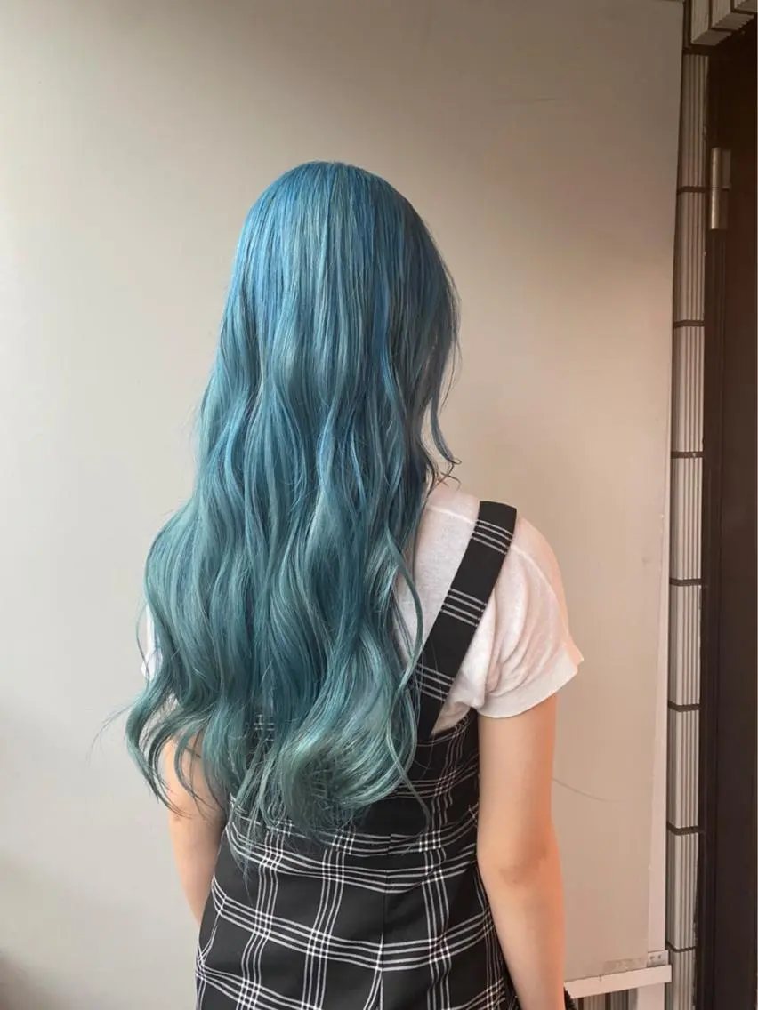 ロング カラー パーマ ヘアアレンジ メンズ キッズ ネイル マツエク・マツパ KANAMI 🌏のヘアスタイル