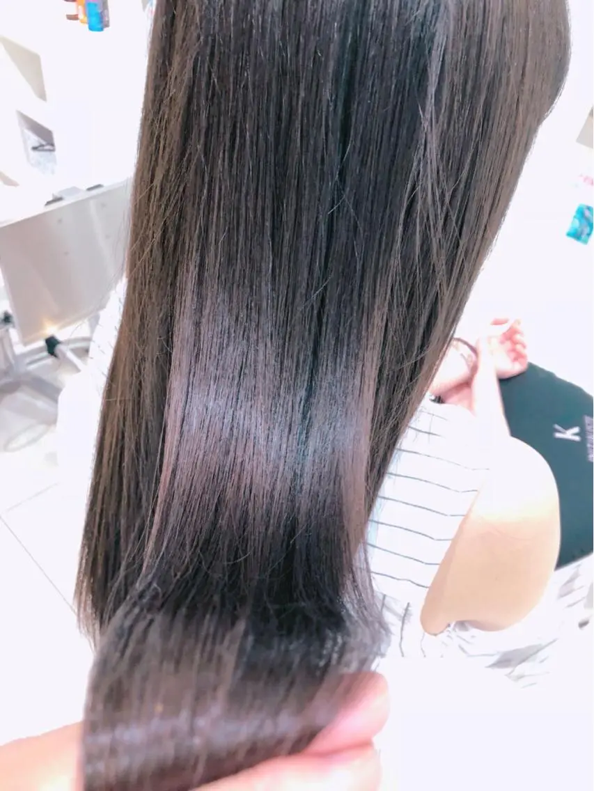 セミロング カット ヘアカラー トリートメント 上田 篤史のヘアスタイル