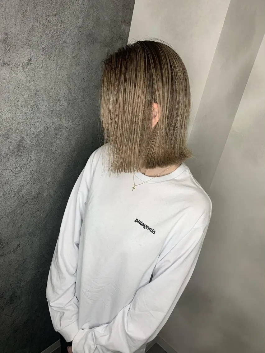 ミディアム カラー ヘアカラー トリートメント タニ ユウのヘアスタイル