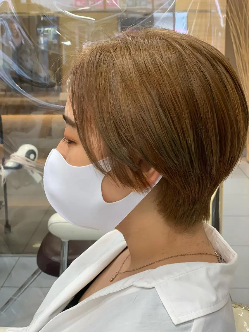 ショート カラー ハンサムショート ショートヘア ヘアカラー 縮毛矯正 トリートメント 髪質改善/縮毛矯正 /レイヤーカット岡部のヘアスタイル