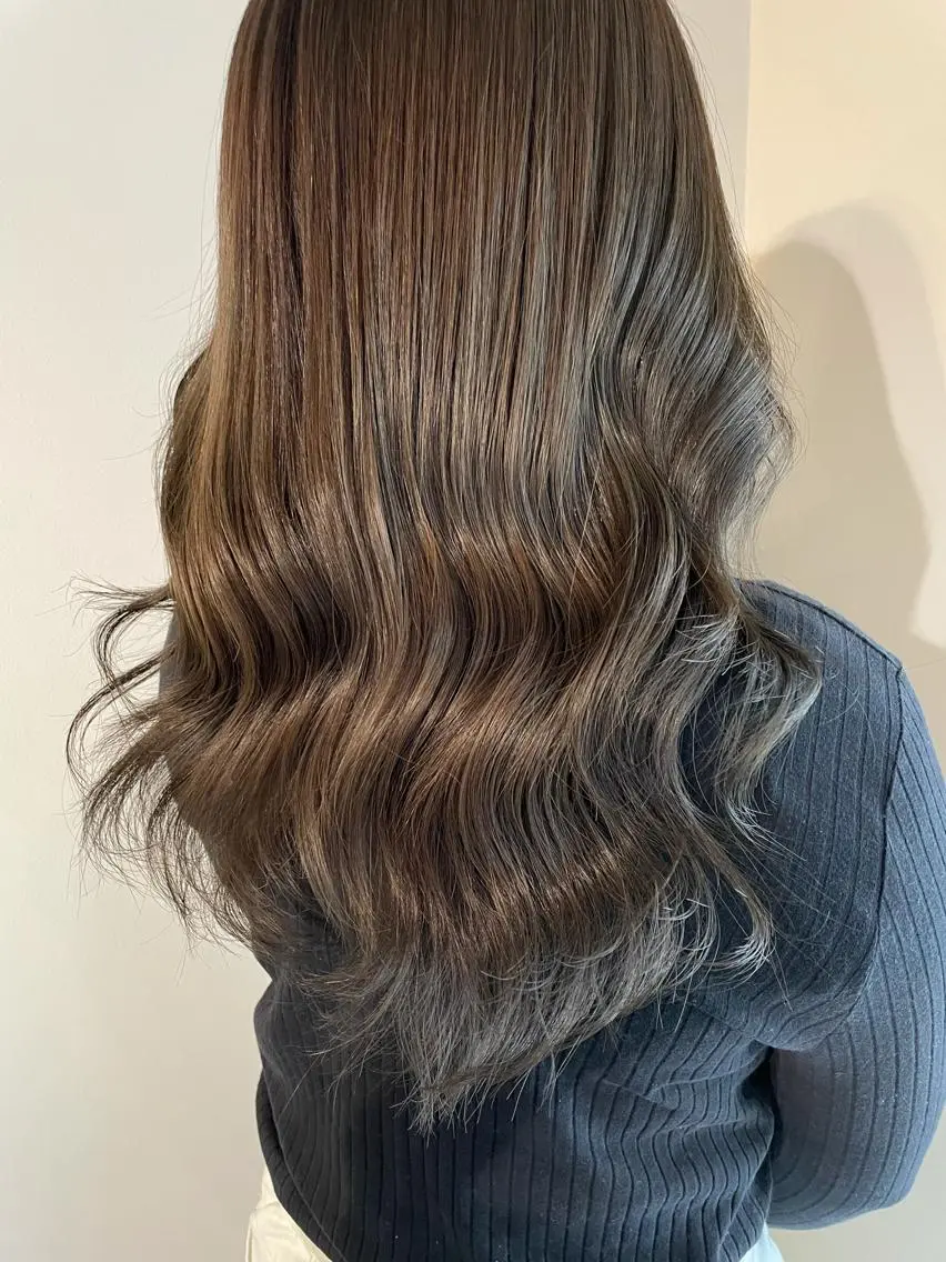 ロング カラー ヘアアレンジ キッズ マツエク・マツパ アイブロウ 透明感カラー/推しカ ラー☁️JURAのヘアスタイル
