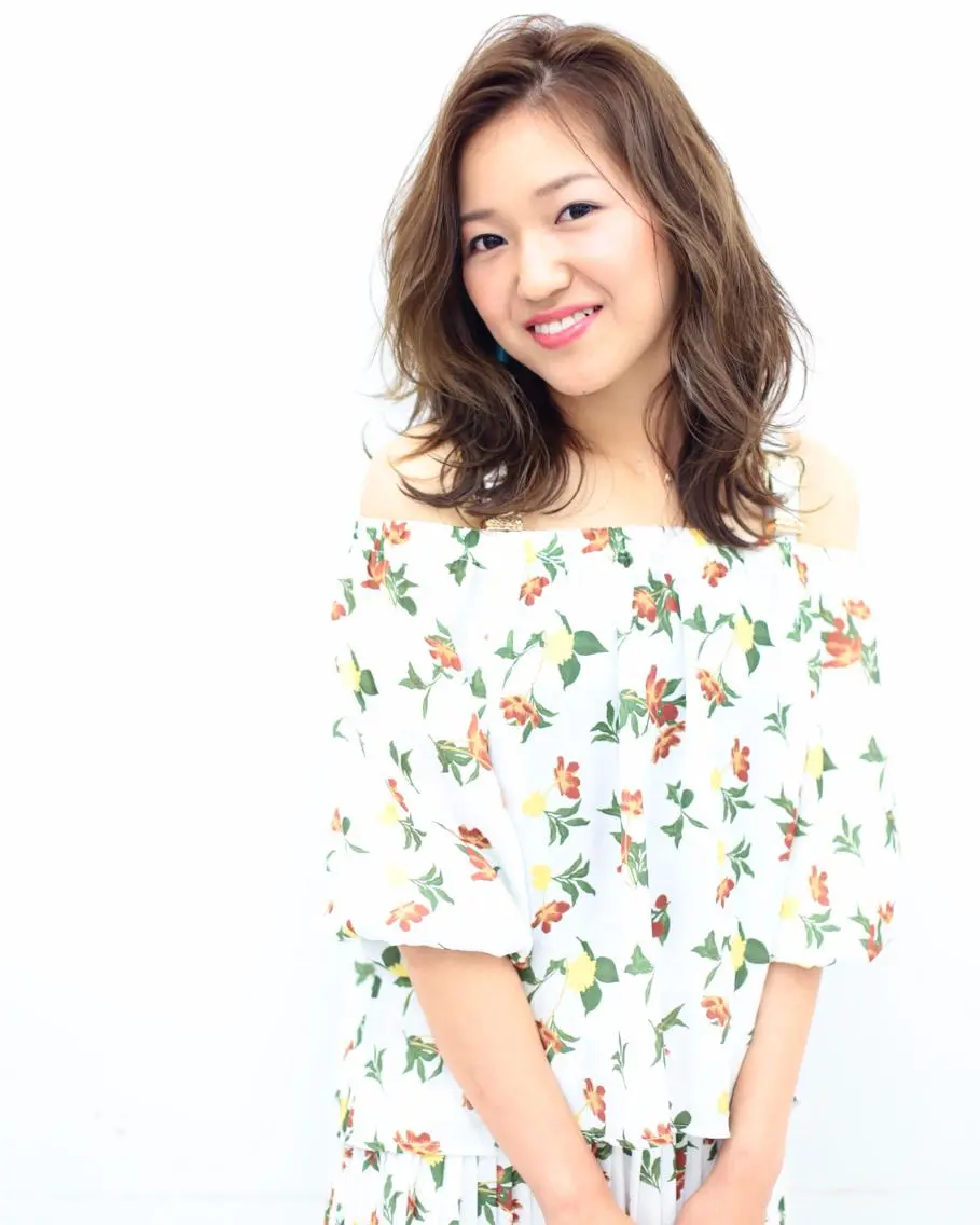 セミロング カラー バレイヤージュ レイヤーカット ヘアカラー トリートメント 【髮質改善特化】 lic吉祥寺のヘアスタイル