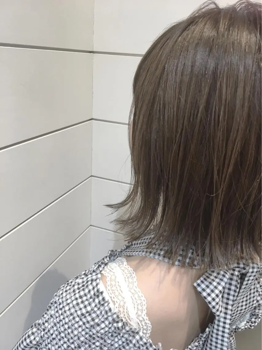 ミディアム 縮毛矯正 トリートメント 🍊新宿南口🍊 ERINAのヘアスタイル
