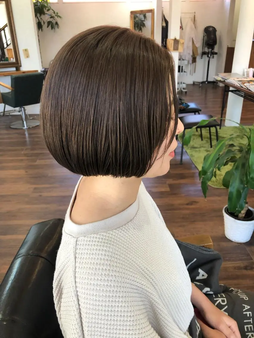 ショート カラー カット ヘアカラー 江原 彩華のヘアスタイル