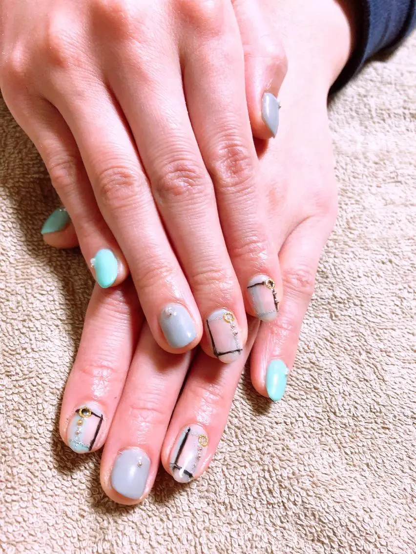 ネイル ボーダー 東大阪/ ROBED nail salonのネイルデザイン