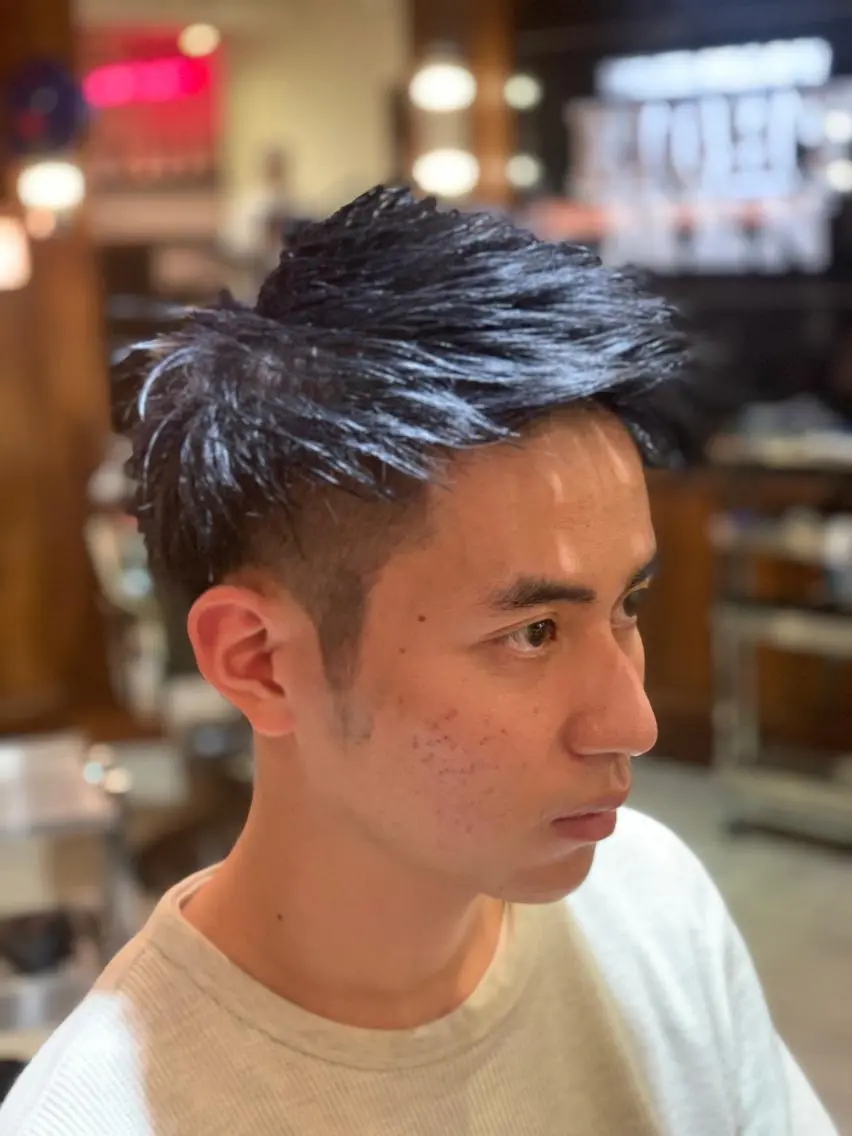 ショート カラー メンズ カット ヘアカラー トリートメント 🎱メンズフェード 特化HYOGA🎱のヘアスタイル