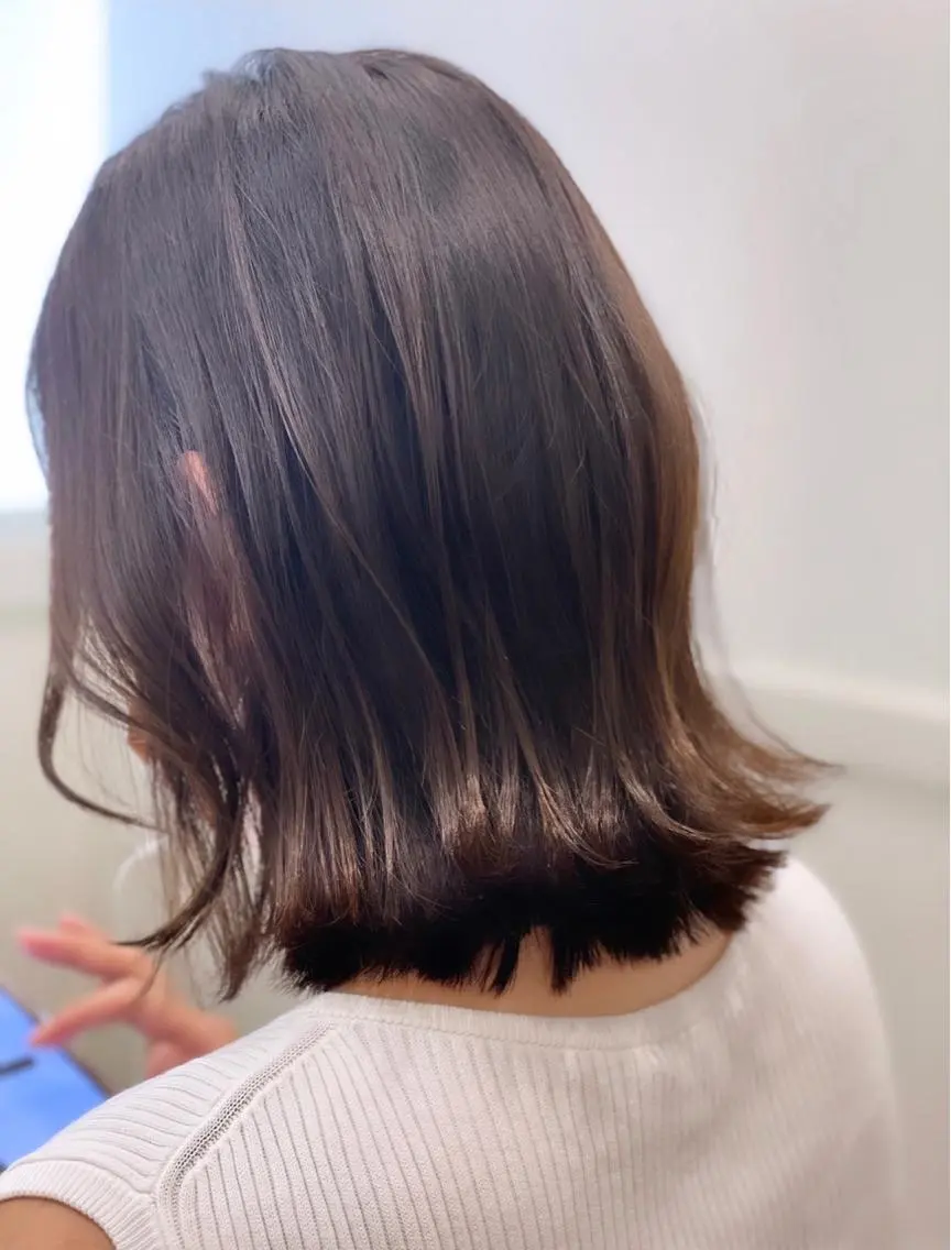 ミディアム カット ヘアカラー トリートメント Yuka ∥ 深層筋 ×睡眠改善ヘッドスパのヘアスタイル