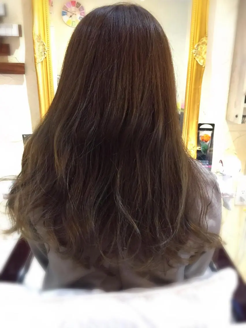 ロング カラー ベージュカラー 🌈２０年目突入🎉 山口のヘアスタイル