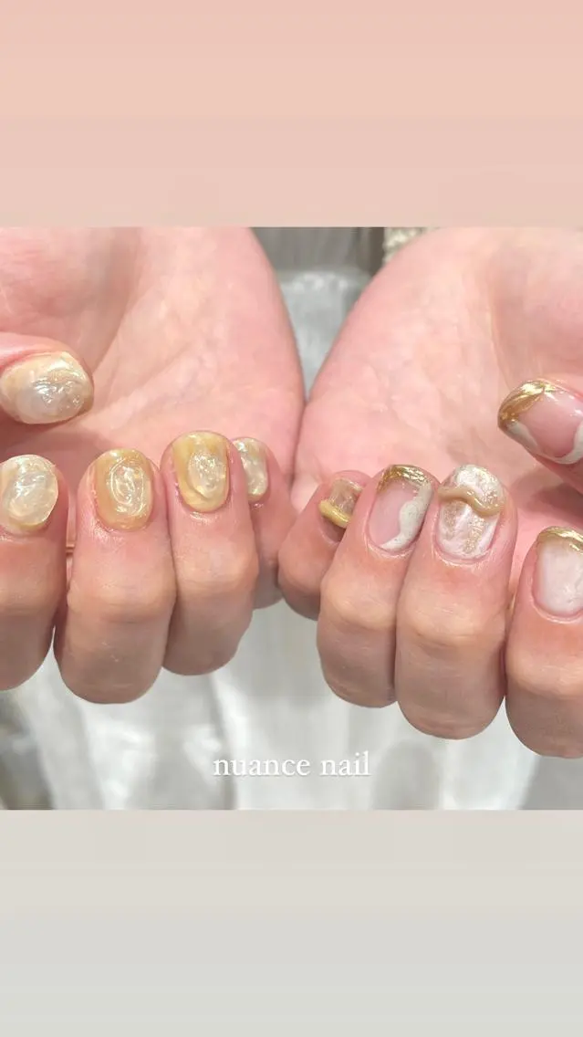 ネイル ハンドネイル 淡色ネイル 🎀moeのネイルデザイン