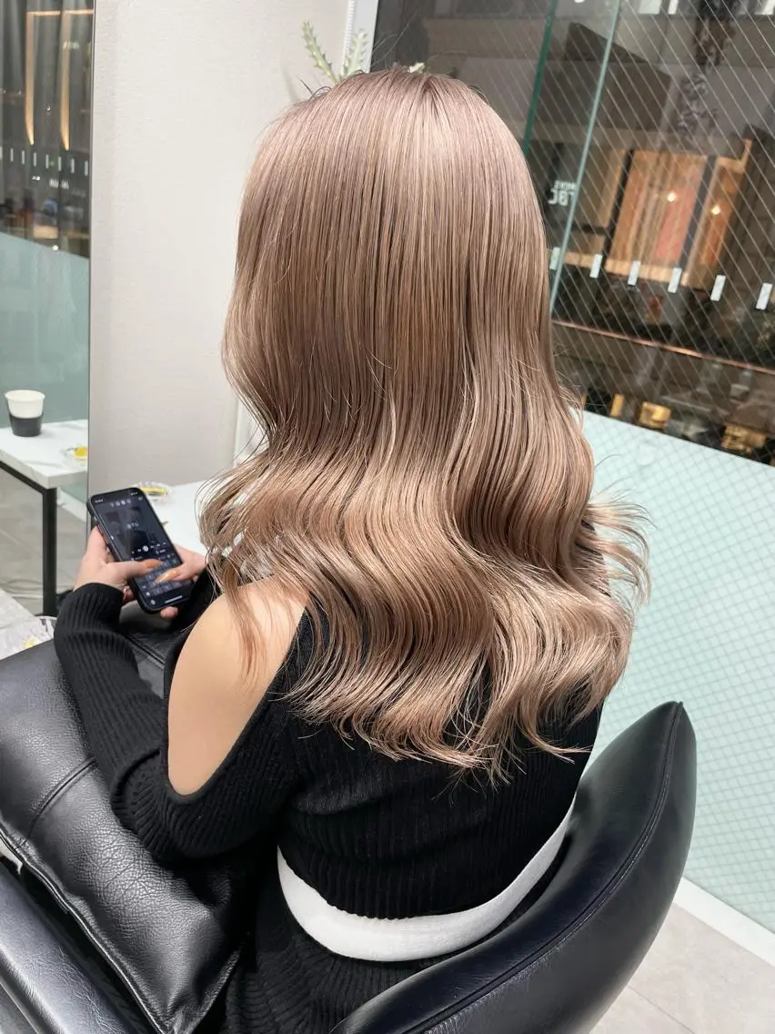 ロング カラー カット ヘアカラー 髪質改善will hairdesignのヘアスタイル