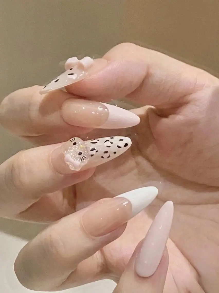 ネイル 長さ出し フレンチネイル グラデーション 卒業式 マグネットネイル ハンドネイル MIHANA ZENのネイルデザイン