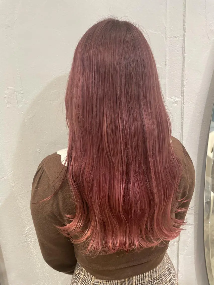 ロング カラー ブリーチ ラベンダーカラー ピンクカラー ピンクラベンダー . AYUKAのヘアスタイル