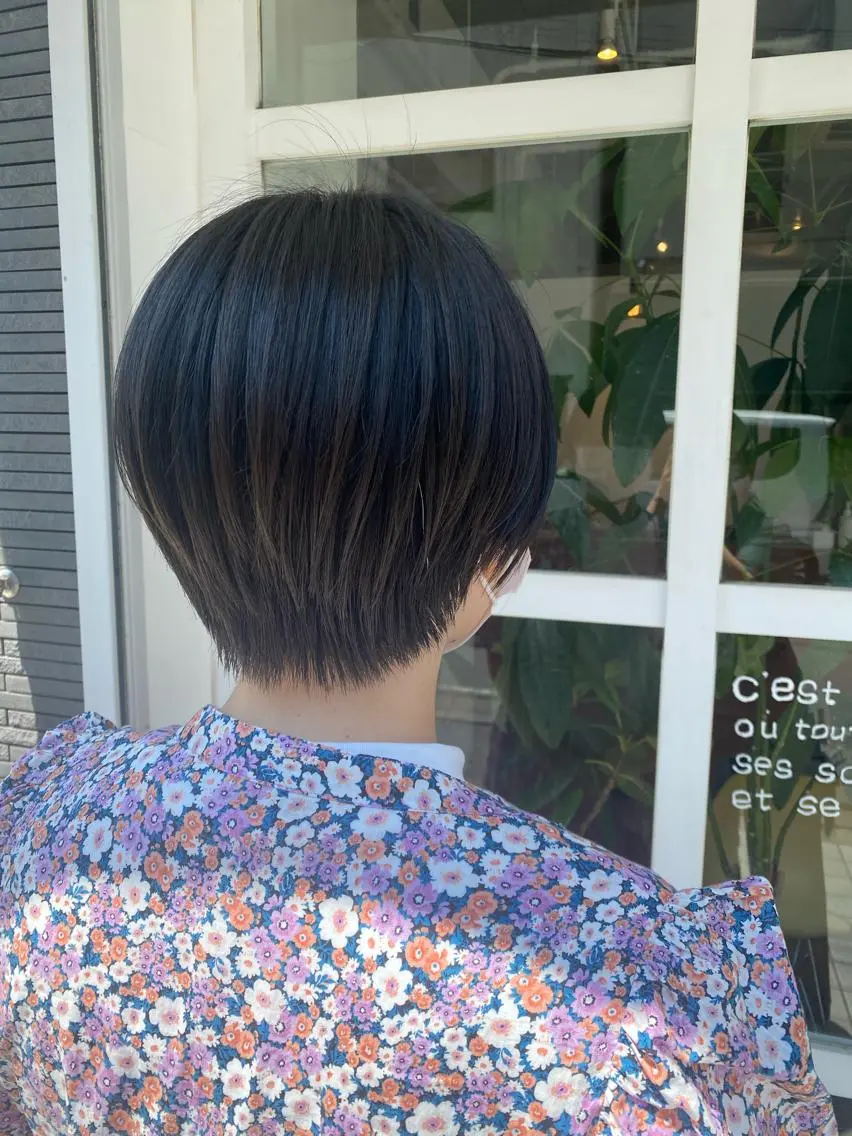 ショート ショートヘア わかばやし ゆうこのヘアスタイル