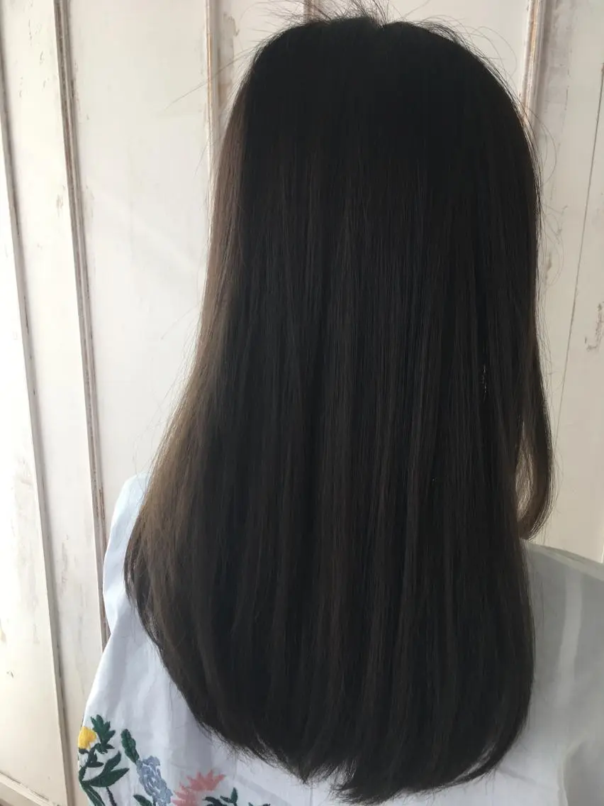 カラー 透明感カラー グレージュ カーキグレージュ 上田 ヒロツグのヘアスタイル