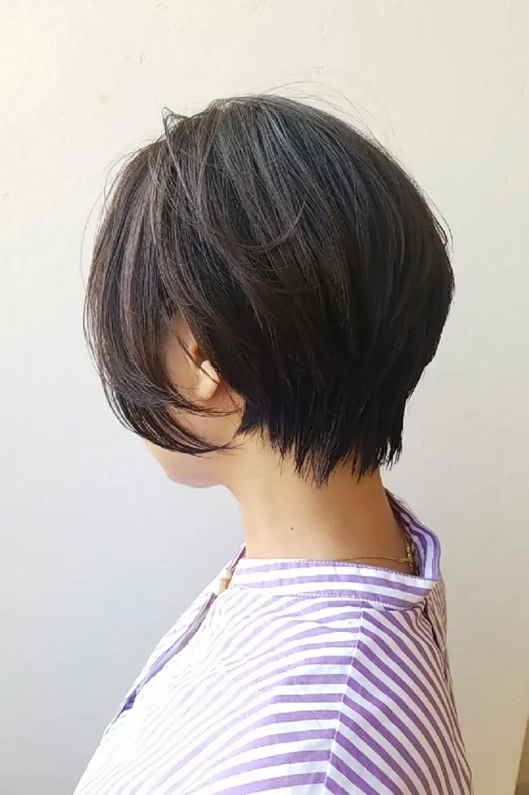 ショート ばんの かすみのヘアスタイル