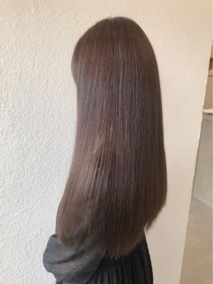 ロング パーマ ストレートパーマ カット 縮毛矯正 トリートメント 髪質改善特化 谷口祐綺のヘアスタイル