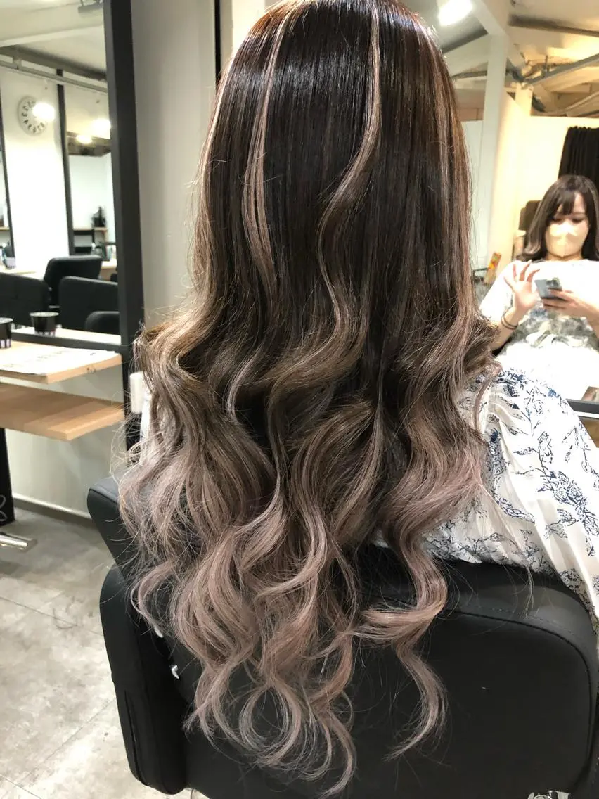 ロング カラー ヘアアレンジ デザインカラー エクステ レイヤー/エクステ alpha下妻のヘアスタイル