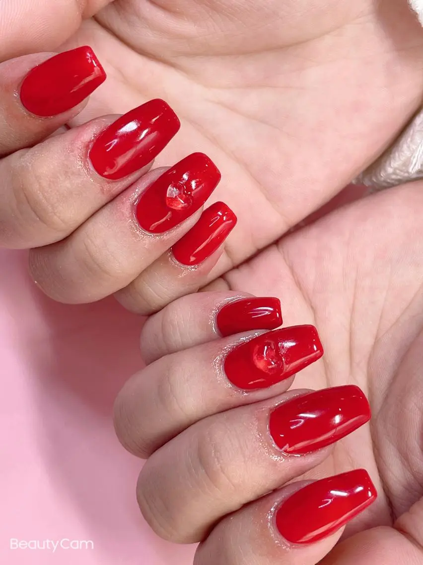 ミディアム ネイル ハンドネイル 《LB》ラブリエ Nail&eyeのマツエク・マツパデザイン