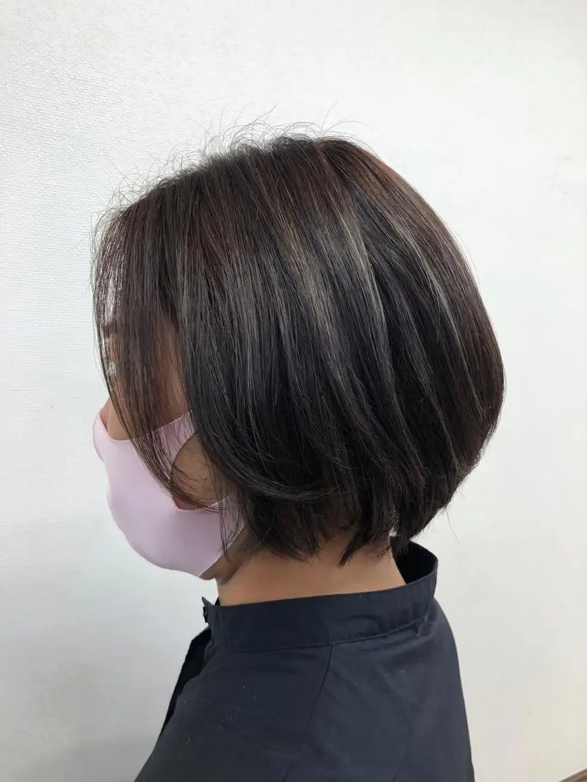 ショート カラー ヘアアレンジ ハイライトカラー ハイライト 大人女性のお悩み改善 大塚綾のヘアスタイル