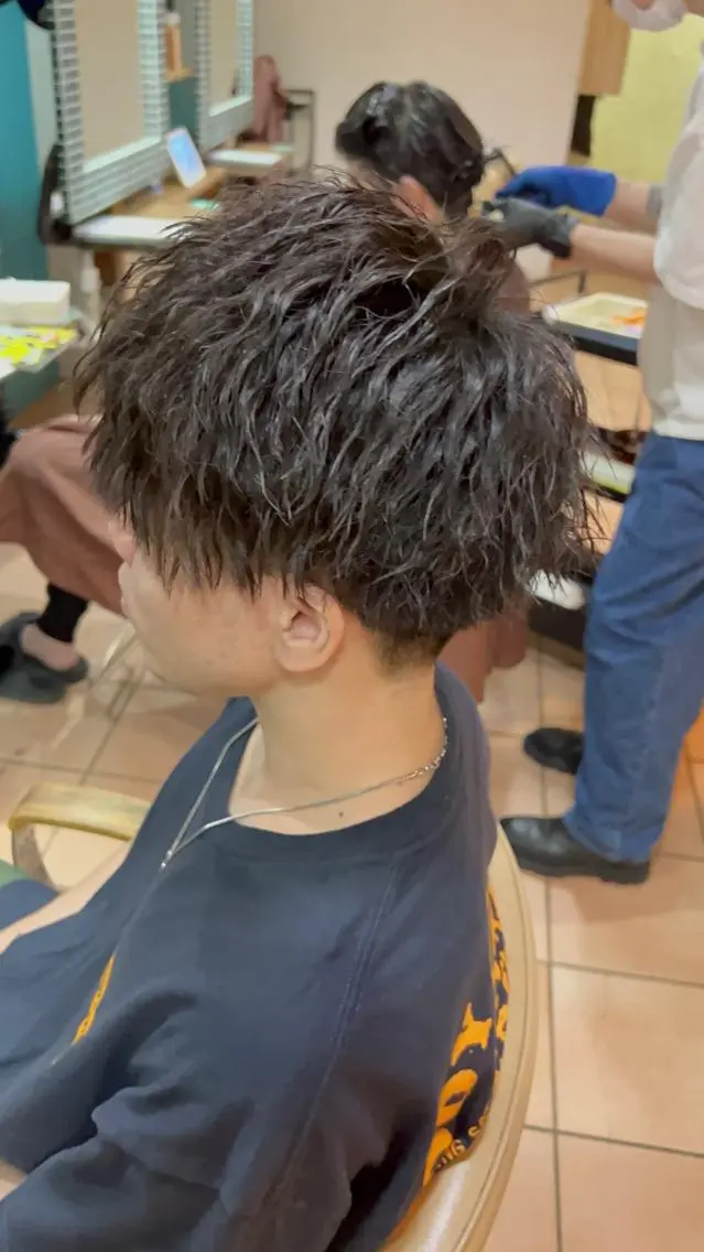 ショート パーマ メンズ カット パーマ トリートメント 朝3分でキマる 村上陸のヘアスタイル