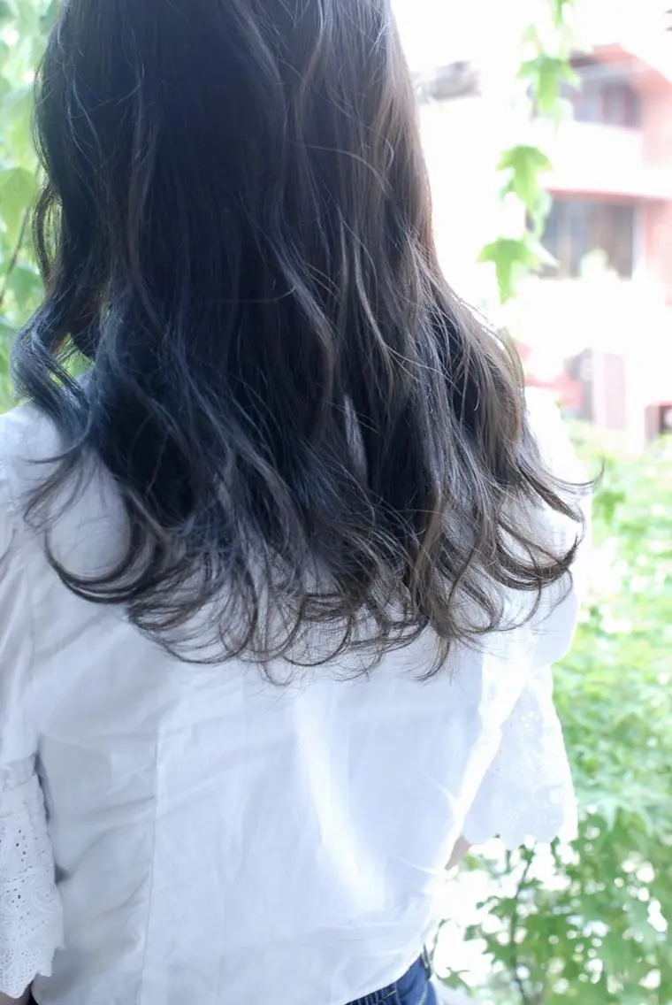 ミディアム カラー パーマ ヘアアレンジ ハイライトカラー ハイライト See by merの眉毛・アイブロウイメージ