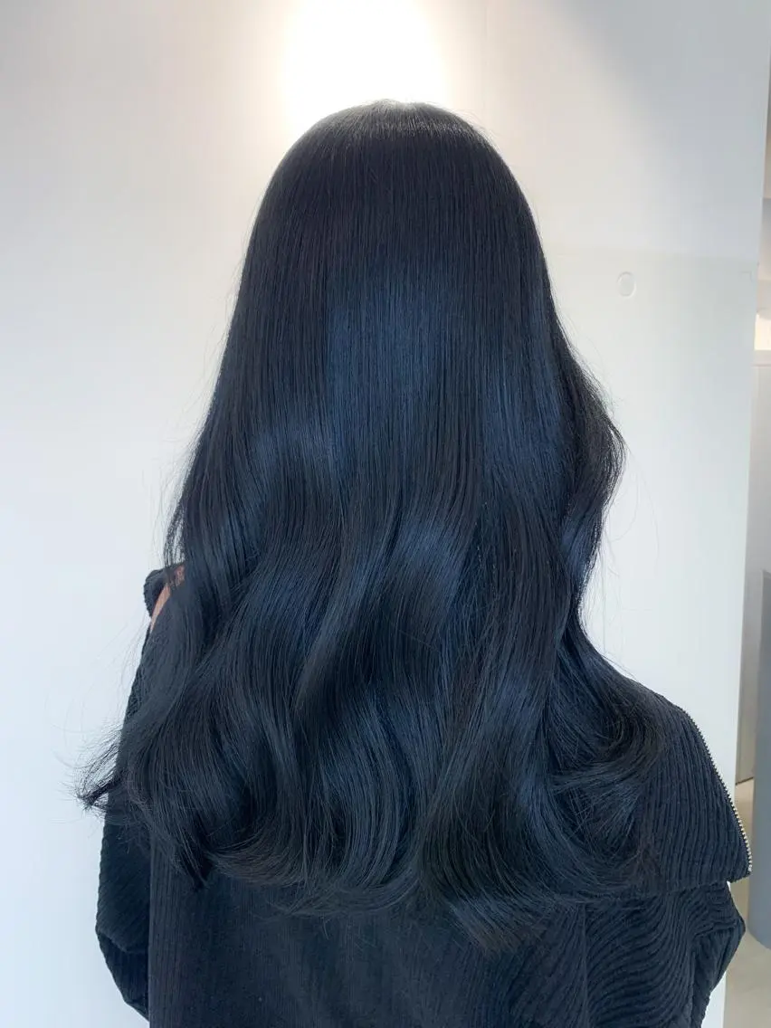 ロング カラー ヘアアレンジ ヘアカラー トリートメント 新宿♥ハッシュカット 暖色カラー♥Unaのヘアスタイル