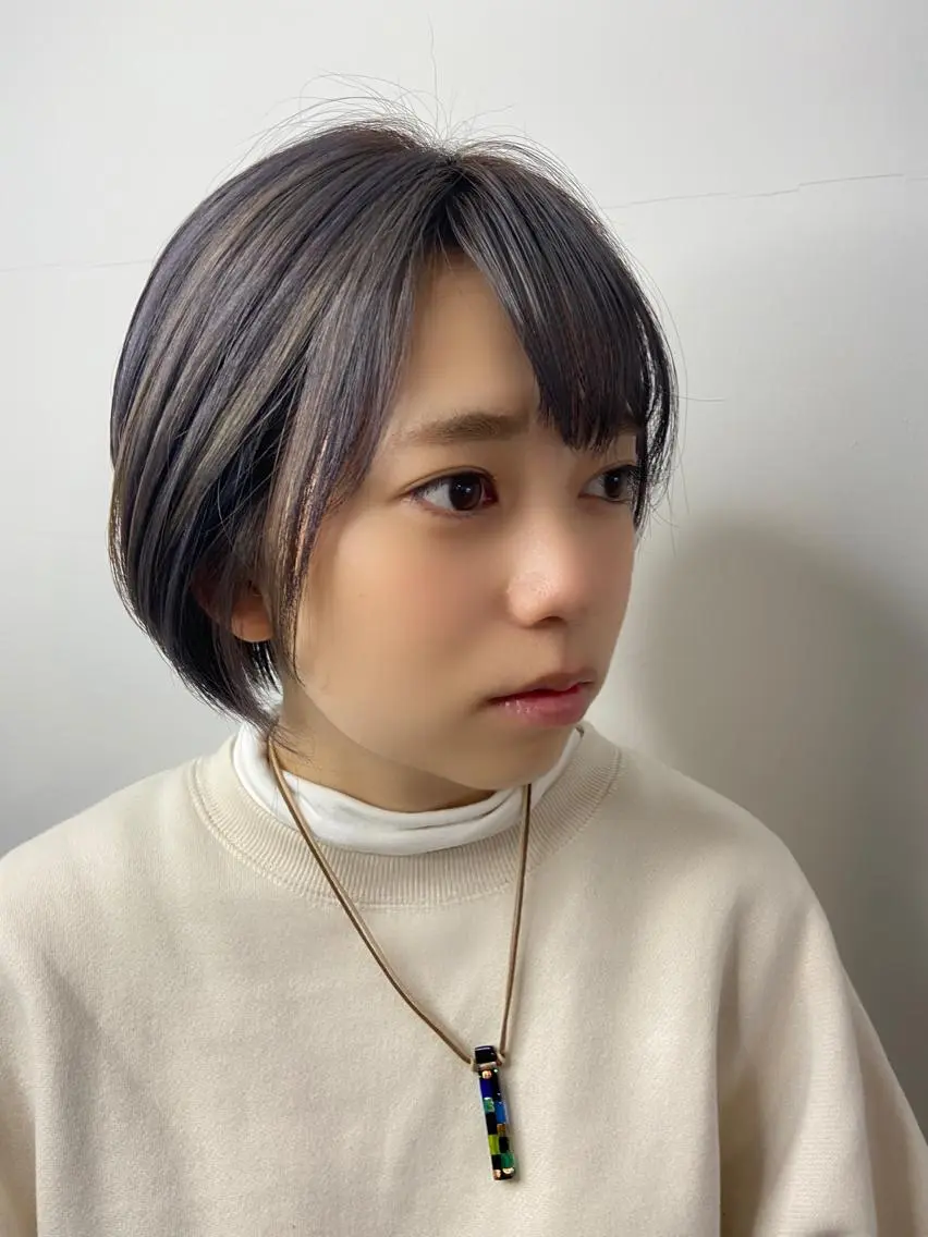 カラー ayumi🦖/ 似合わせカラー🤎のヘアスタイル