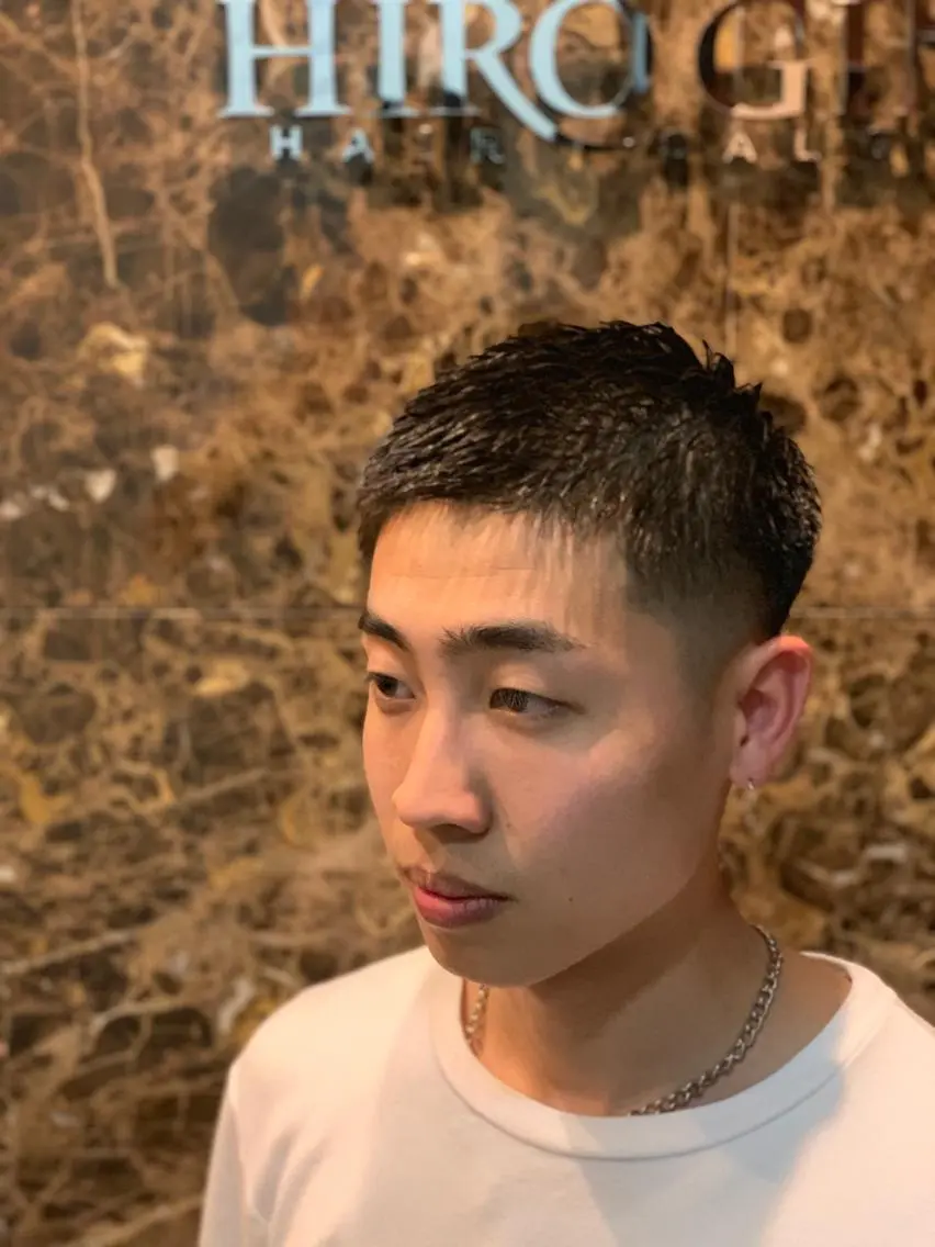 ショート 牧 颯斗のヘアスタイル