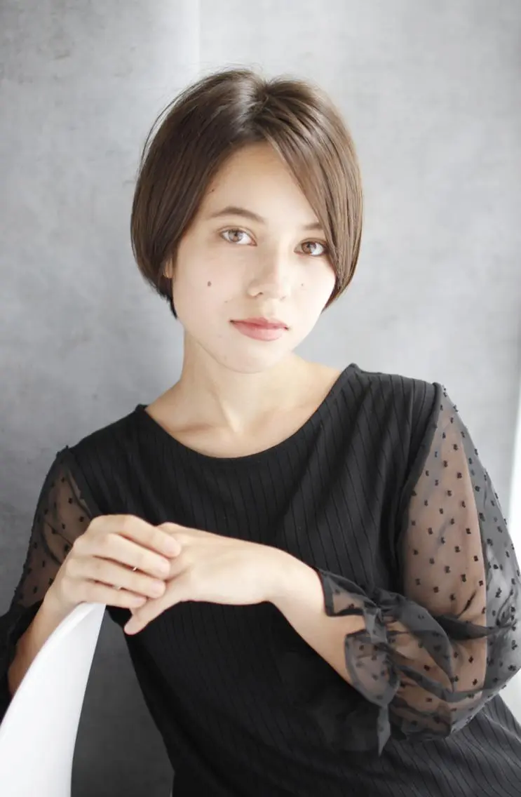 ショート あずまぐち めぐみのヘアスタイル