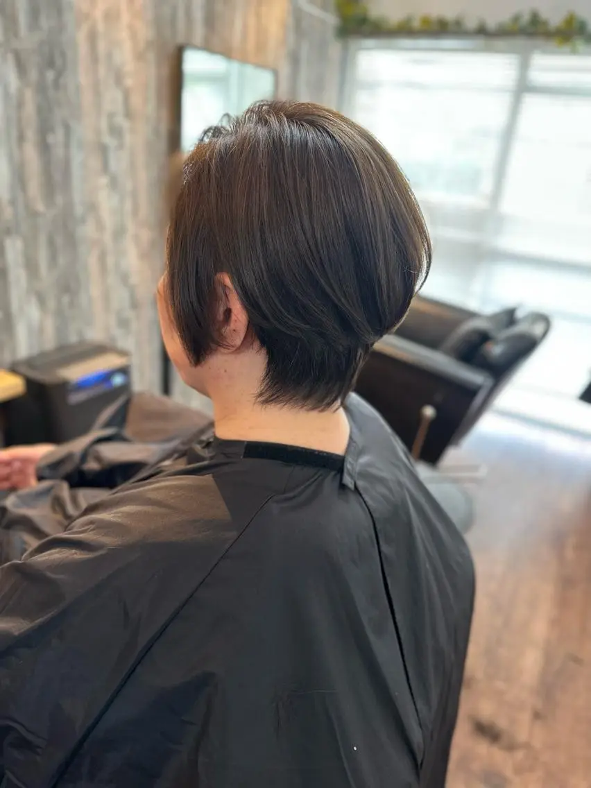 ショート カラー ショートボブ ボブ ショートヘア Luzir⭐︎ GEN⭐︎のヘアスタイル