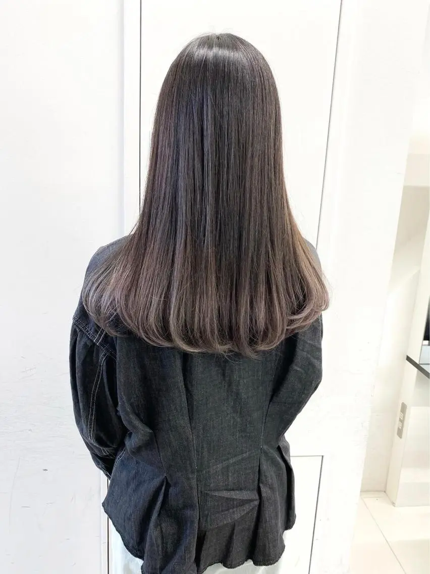 ロング カラー 透明感カラー カット ヘアカラー トリートメント 【公式】amble luxe池袋東口🩷のヘアスタイル