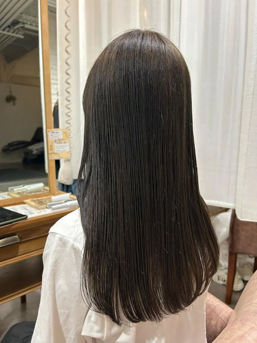 カラー アッシュ 透明感カラー merc.🕊大西‎ 香瑚のヘアスタイル