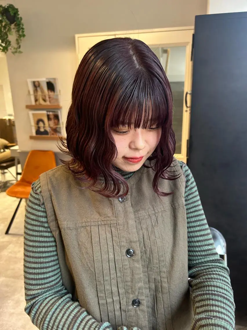 セミロング カラー 薄暮 マツイ　レンのヘアスタイル