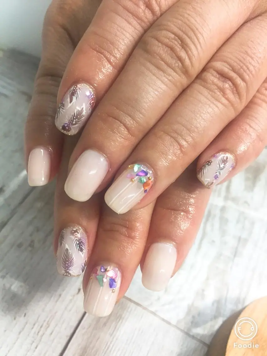 ネイル 坂田(山下) 澄香のネイルデザイン
