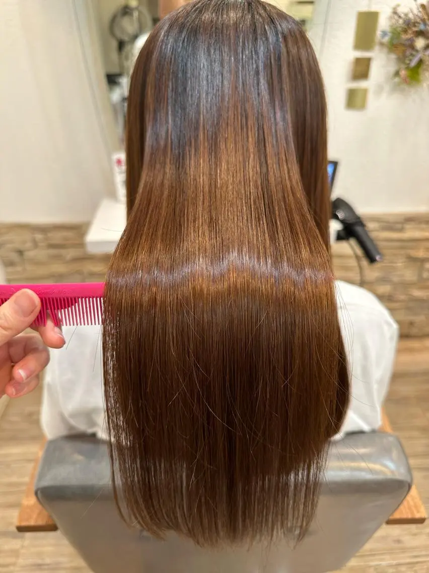 ロング パーマ 縮毛矯正 ストレートパーマ カット 縮毛矯正 sato ayaka |透明感カラー🫧のヘアスタイル
