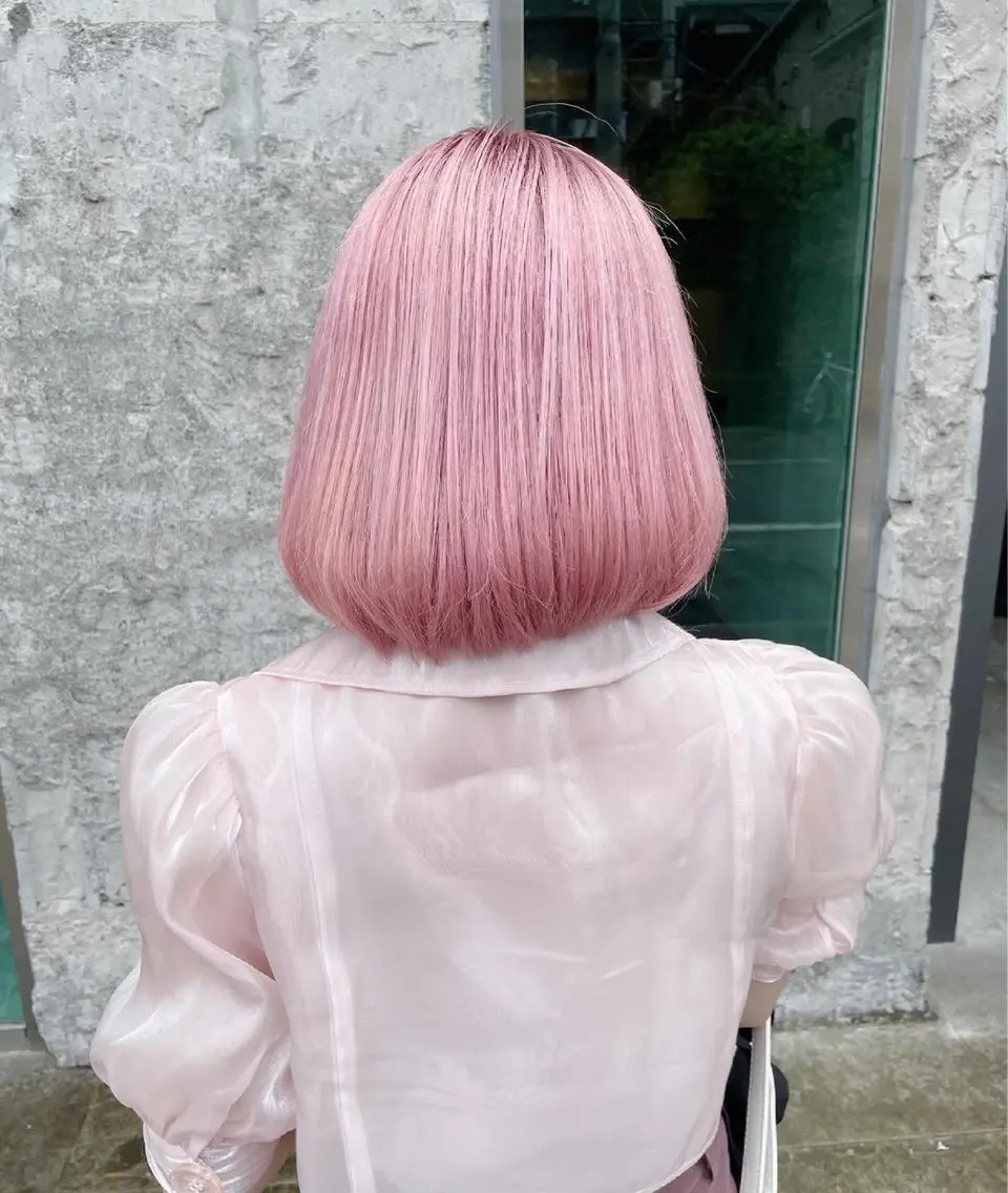 ミディアム カラー アッシュ アッシュグレー アッシュグレージュ バレイヤージュ ミストバング 🧸ミルクティー🧸 kousei🧸のヘアスタイル