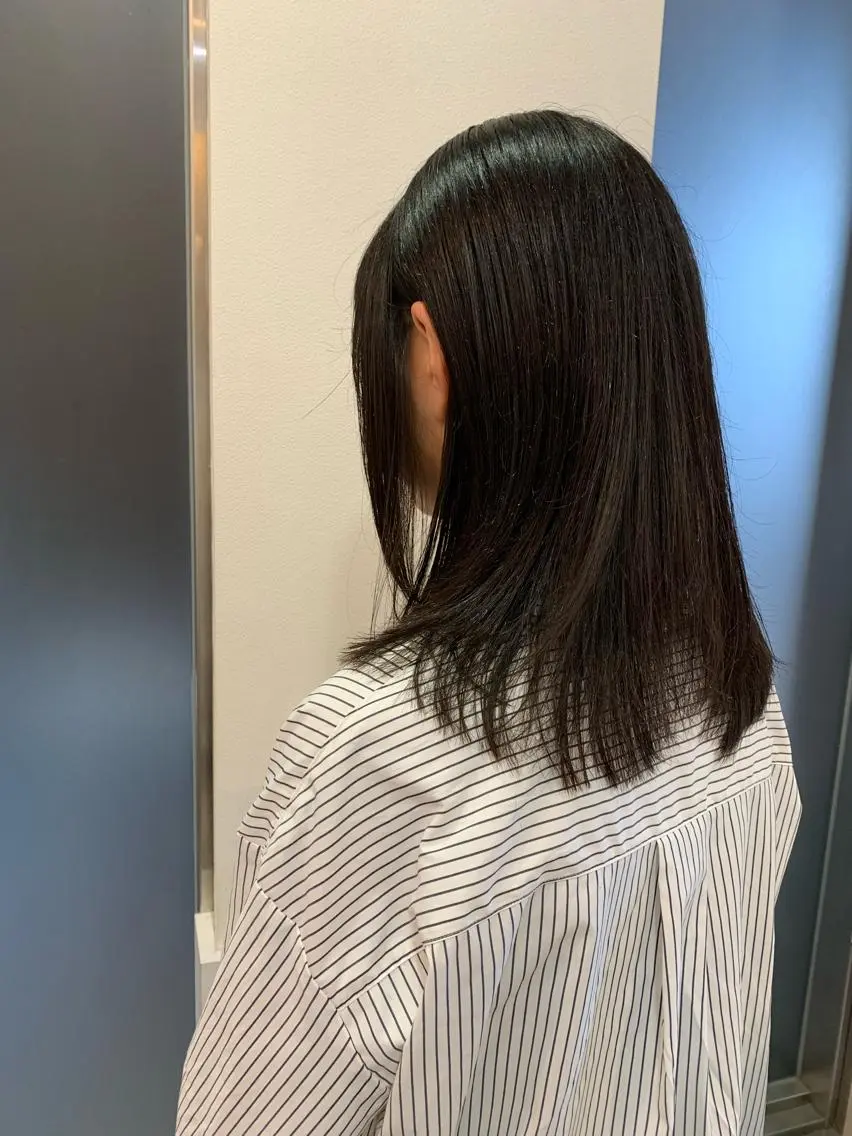 セミロング カット トータルビューティー K:R鶴川のヘアスタイル
