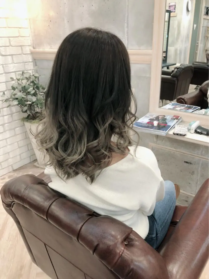 ミディアム カラー ヘアアレンジ 藤尾 僚平のヘアスタイル