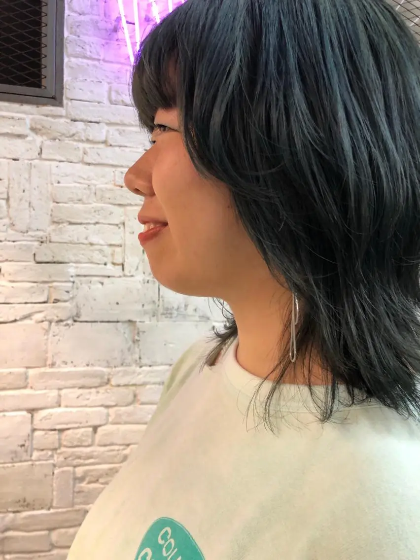 ミディアム カラー eri kinjoのヘアスタイル