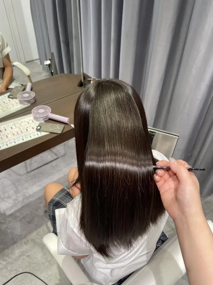 ロング 縮毛矯正 縮毛矯正特化🩰 竹口はるかのヘアスタイル