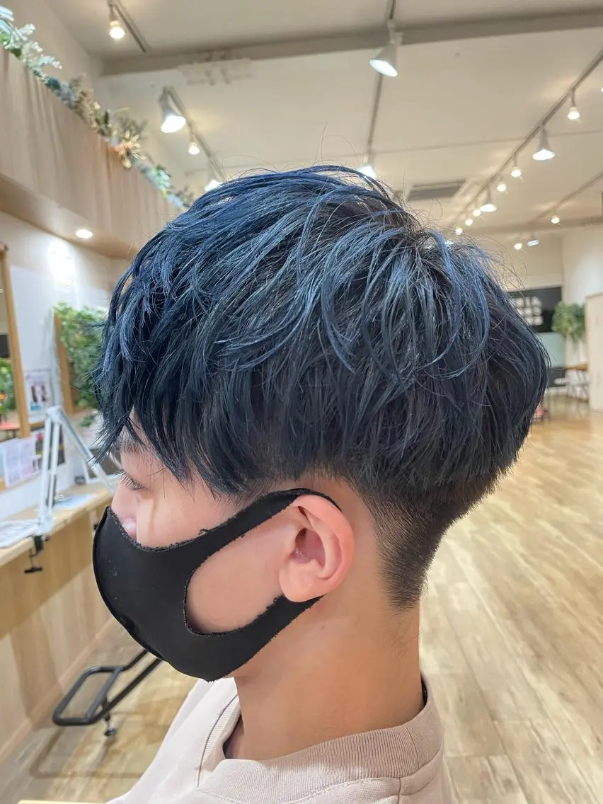 カラー メンズ マッシュ ブルーカラー ネイビーカラー 木村 魁成のヘアスタイル