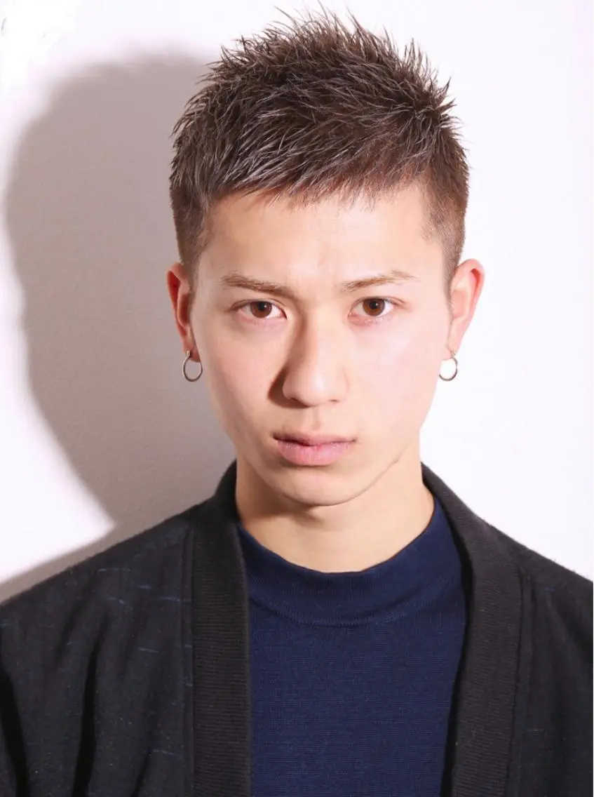 メンズ カット ヘアカラー トリートメント LOOP REMIのヘアスタイル