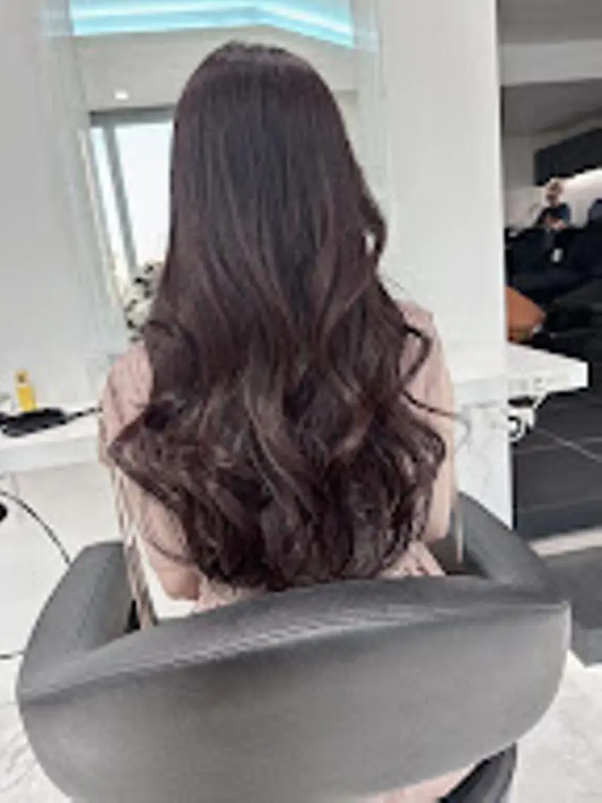 カラー official TUNE銀座🪞🪽のヘアスタイル